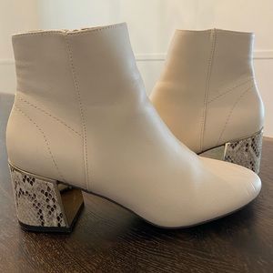 The Perfect Fall Boot